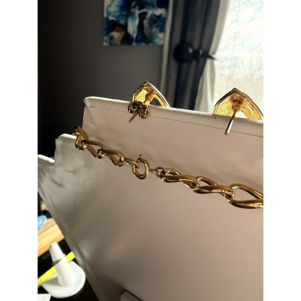 Signed Purple Enamel Trifari TM Necklace Unbranded Earrings Vintage Jewelry Set - Picture 15 of 16